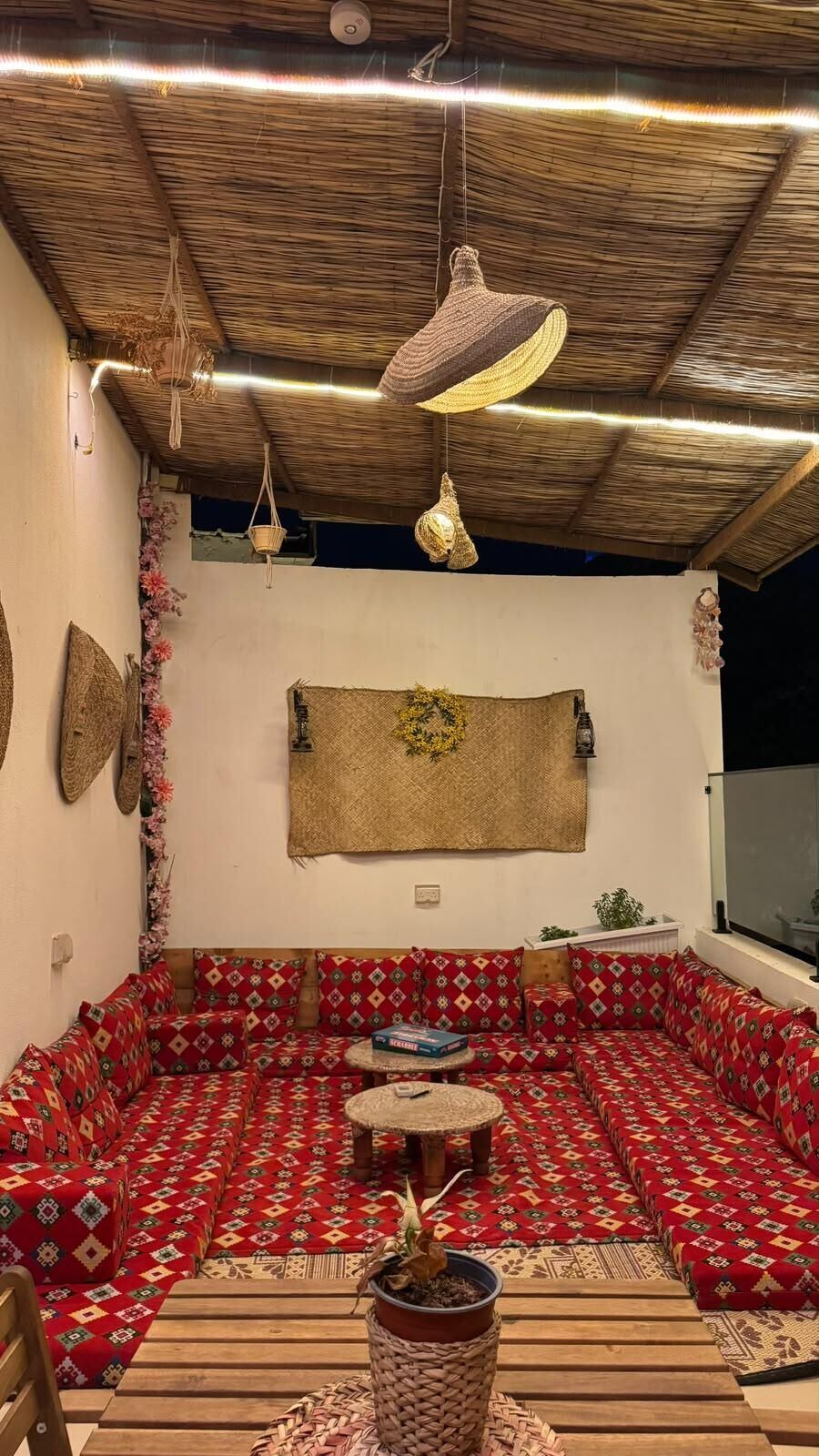 The rooftop majlis at night